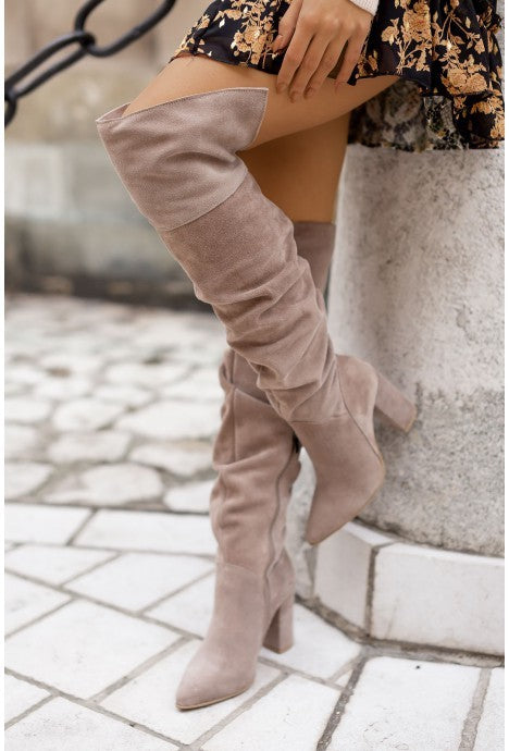 AuraRise™ – Suede Boots