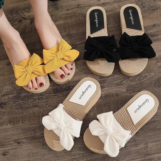 Bow Woven Sandal.